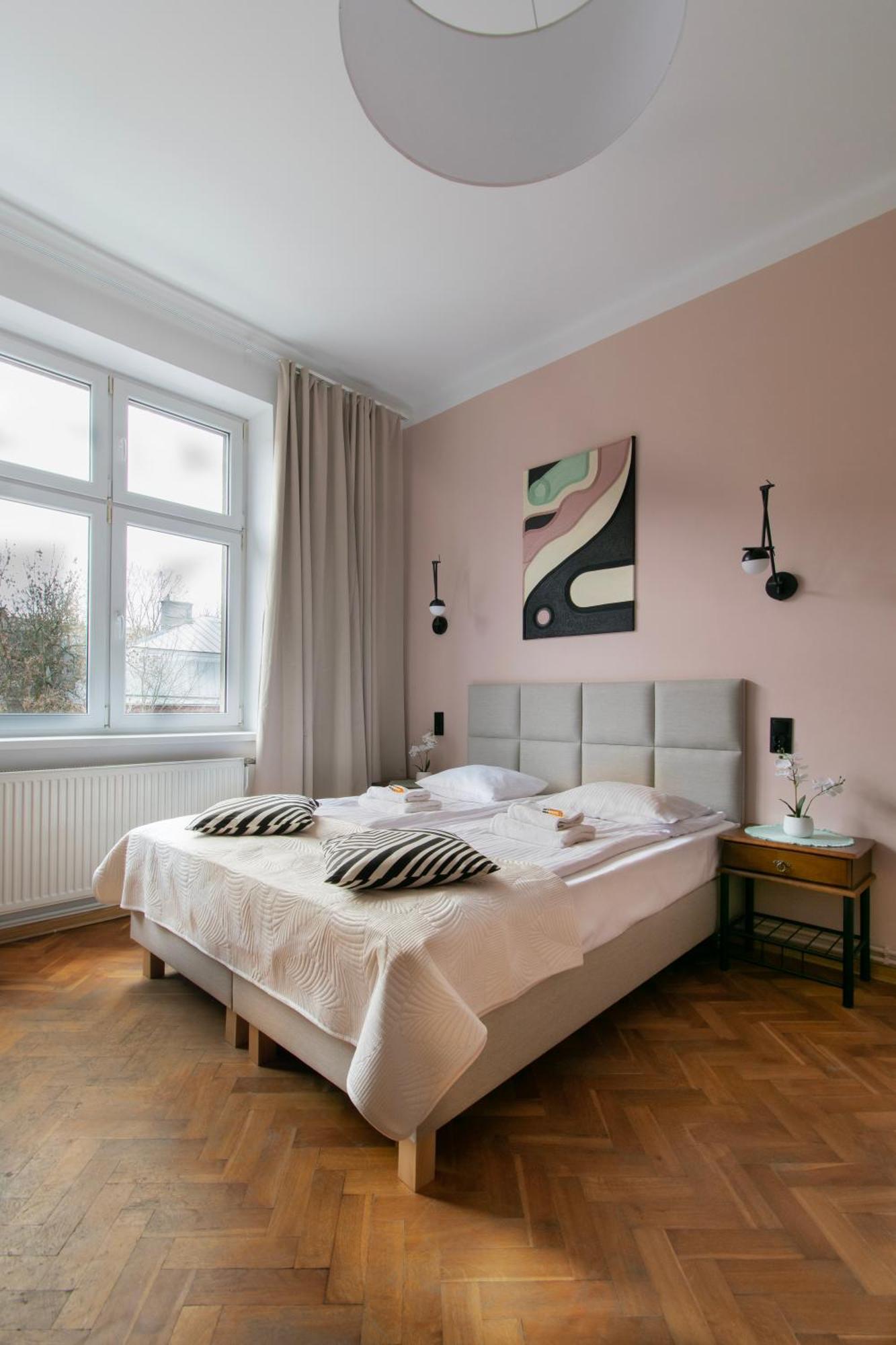 Central Apartments Warszawska Street Краків Екстер'єр фото