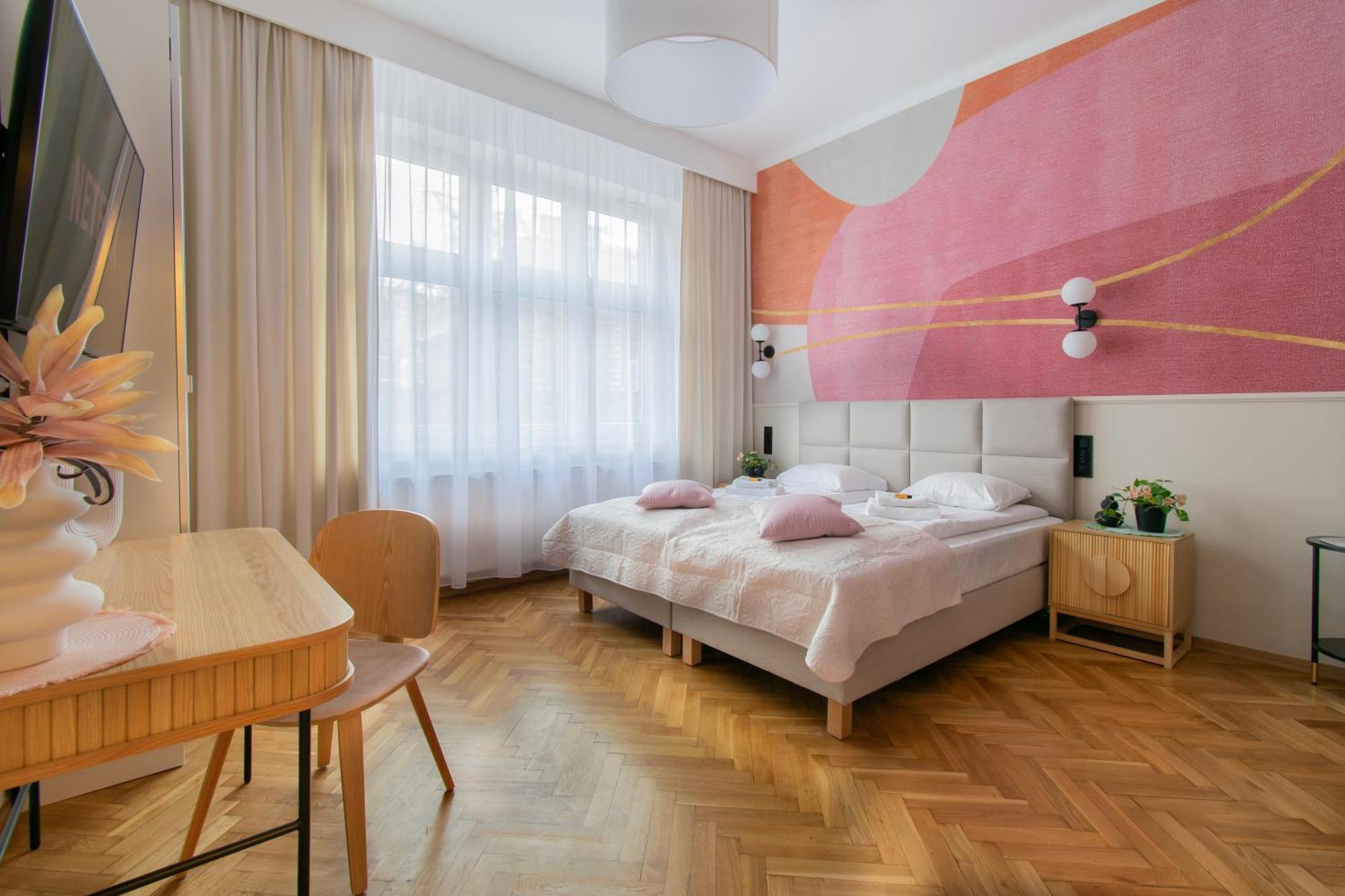 Central Apartments Warszawska Street Краків Екстер'єр фото