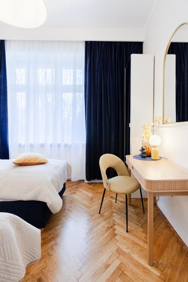 Central Apartments Warszawska Street Краків Екстер'єр фото